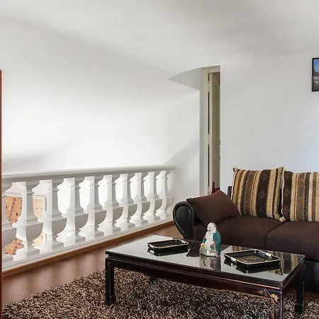 300 Sqm On Fabron Hill With Pool Nice